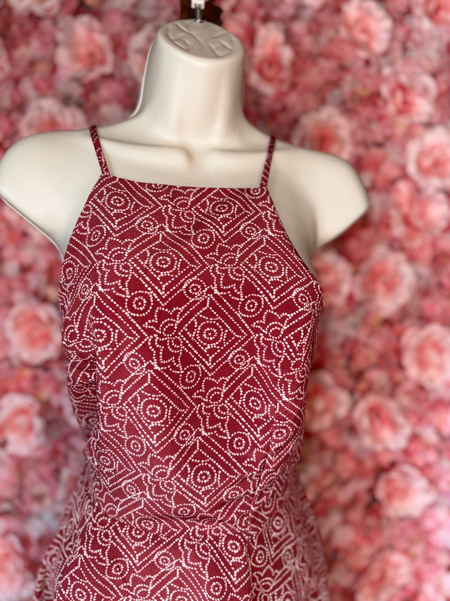 Hollister (Small) Red//White Pattern Lightweight Dress with Open Tied Back