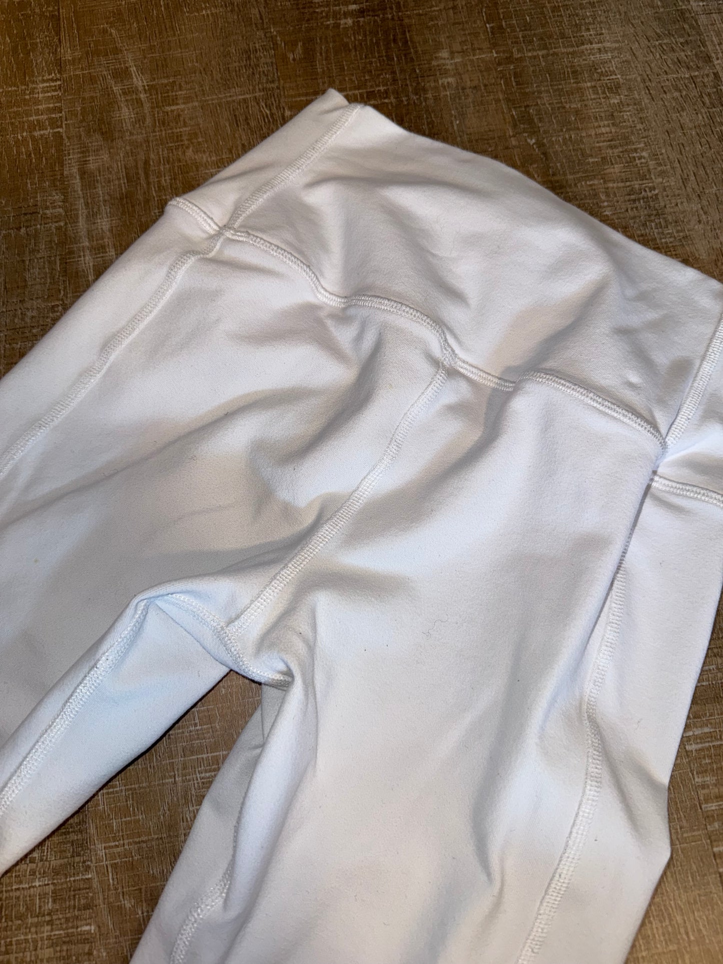 Alo (Small) White Ribbed Leggings