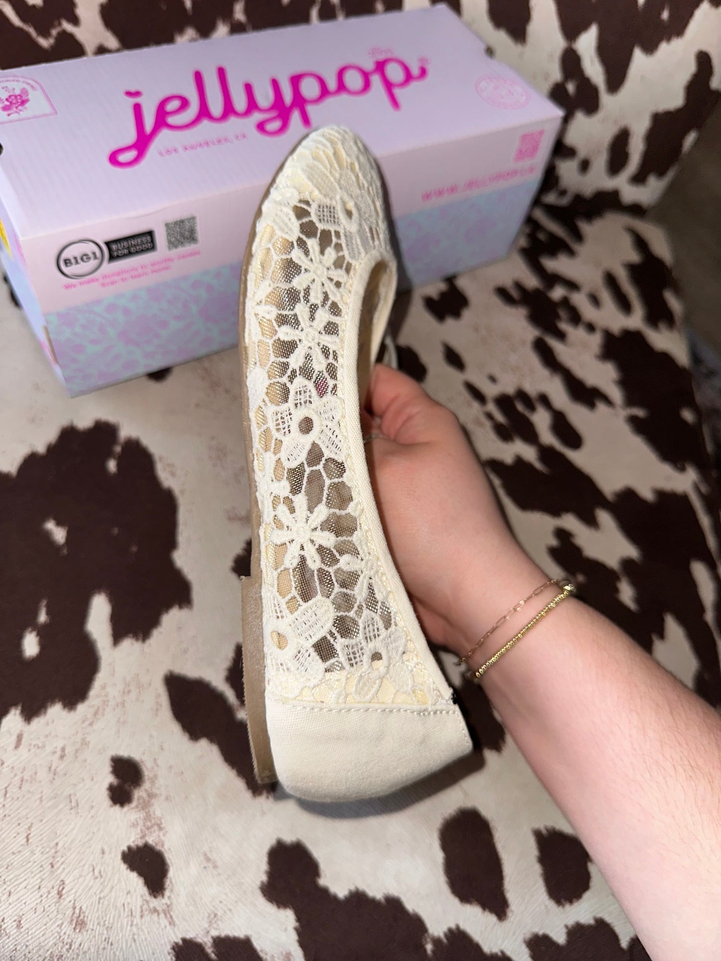 Jellypop (9) Off White Floral Lace Slip On Flats