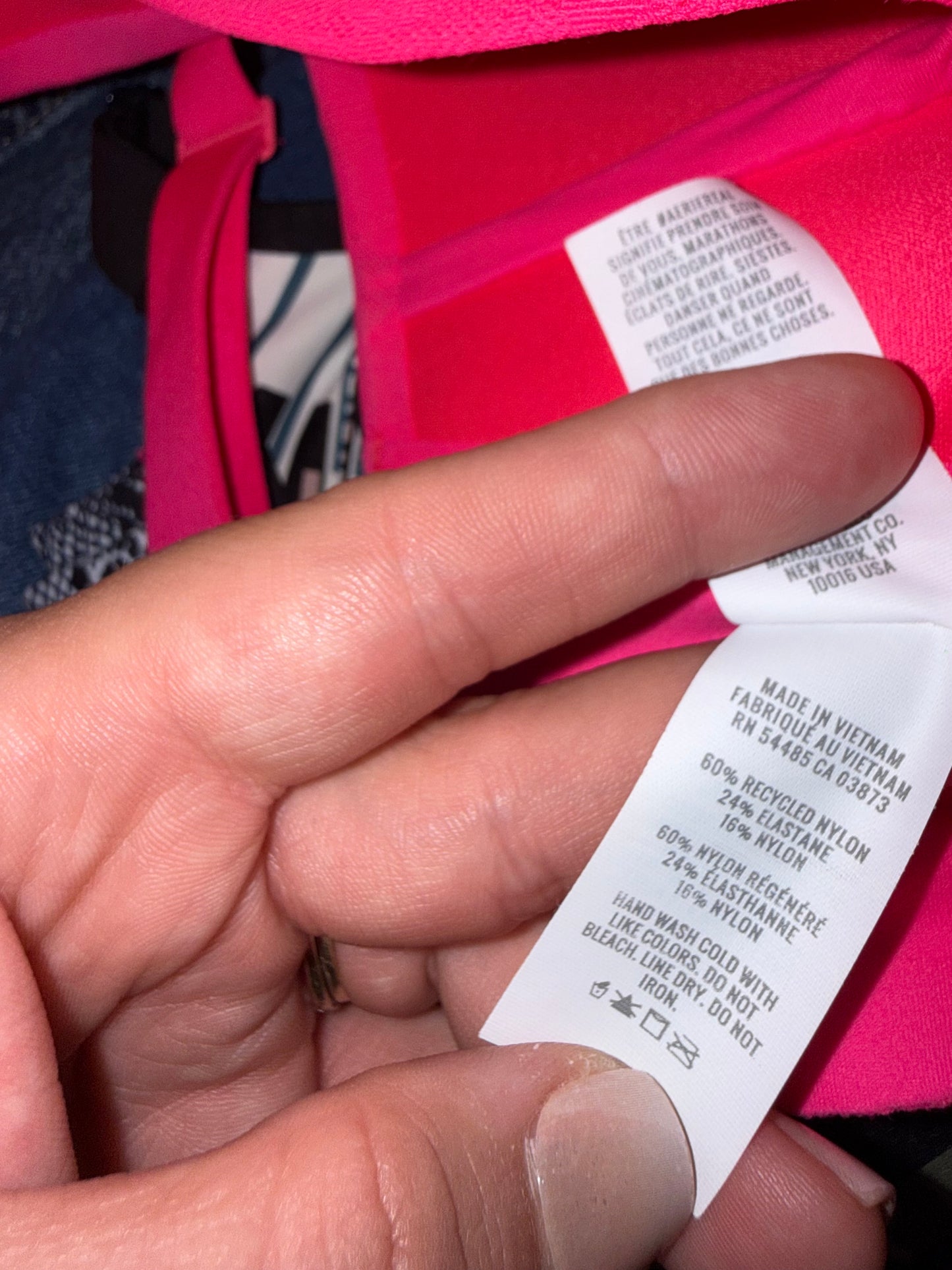 Smoothez by Aerie (Large) Neon Hot Pink Bra