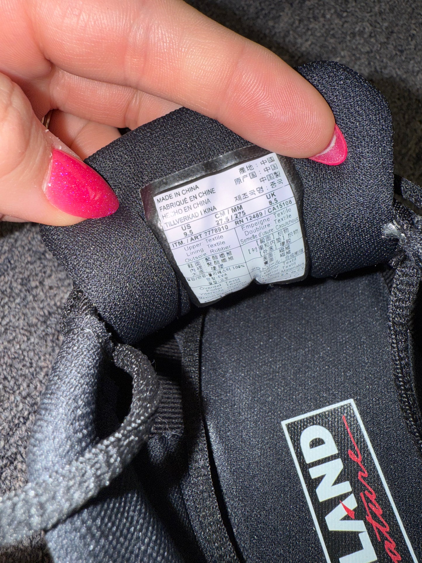 Kirklands (9.5) Mens Black Sneakers