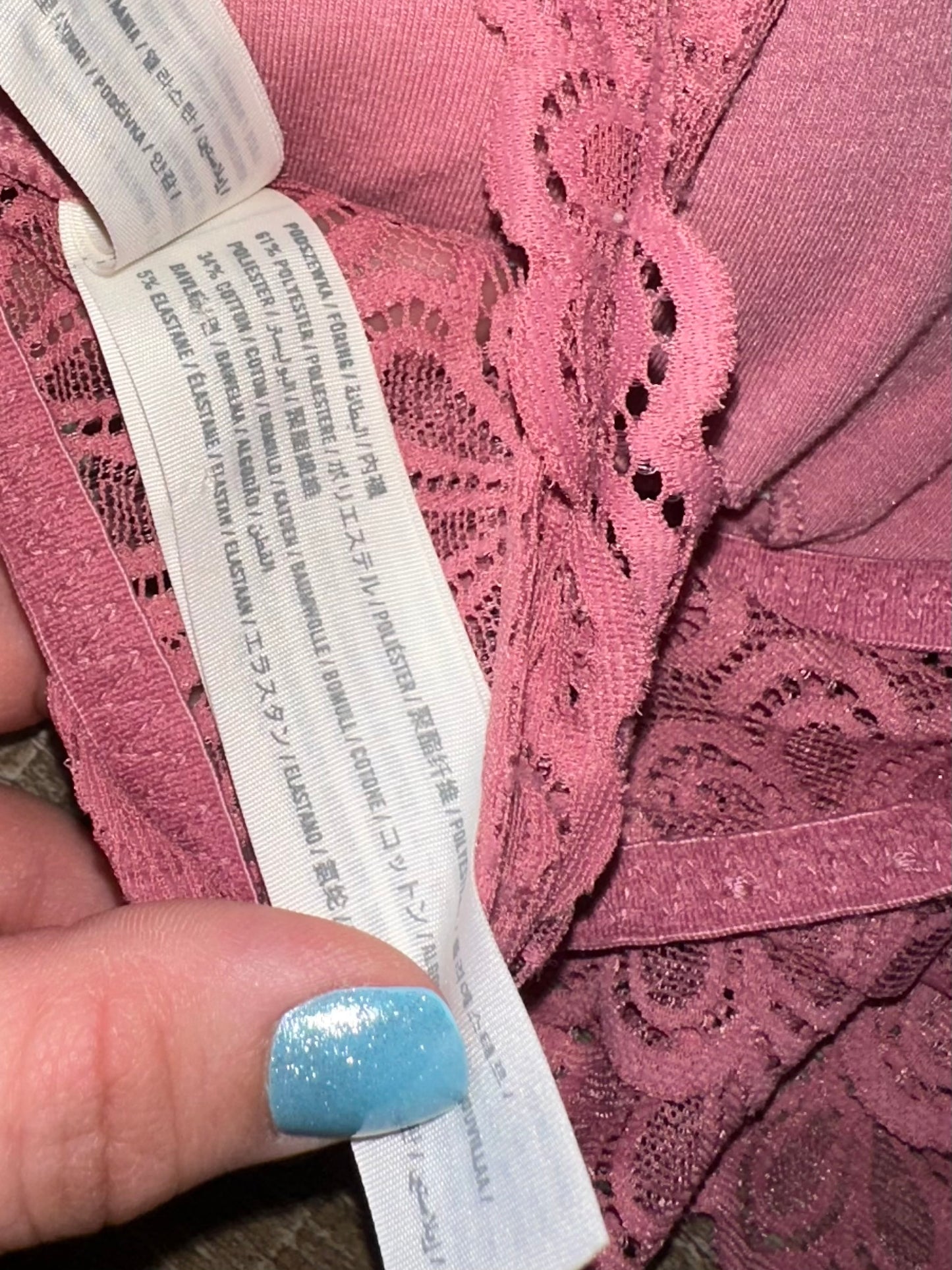 Gilly Hicks by Hollister (Medium) Pink Floral Lace Bralette