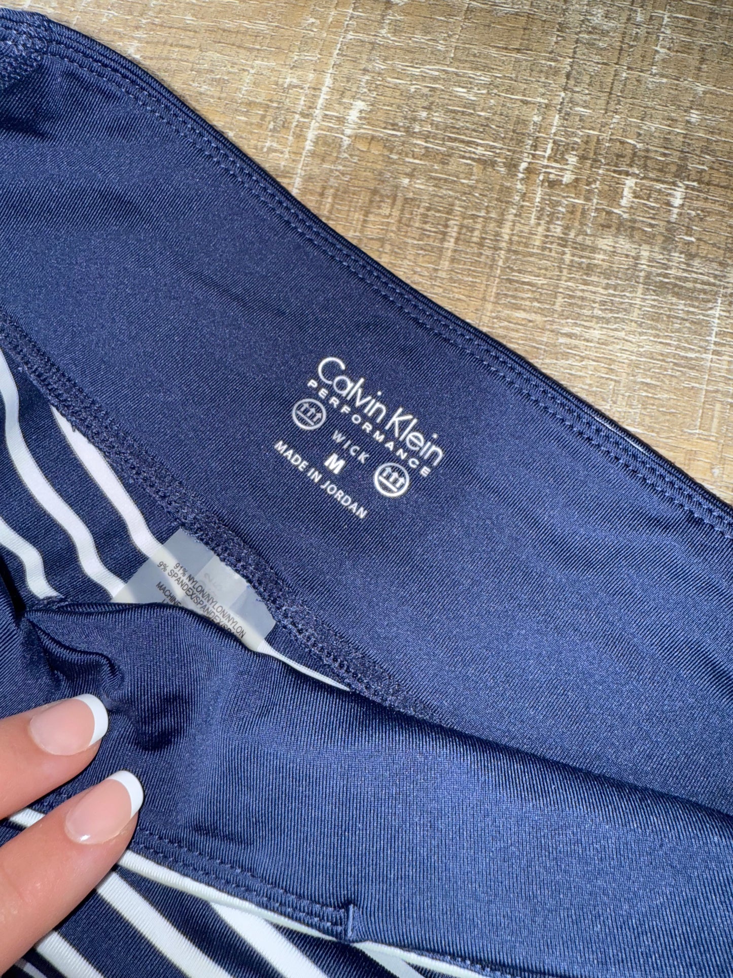 Calvin Klein Performance (Medium) Navy Blue//White Striped Wick Capris Leggings