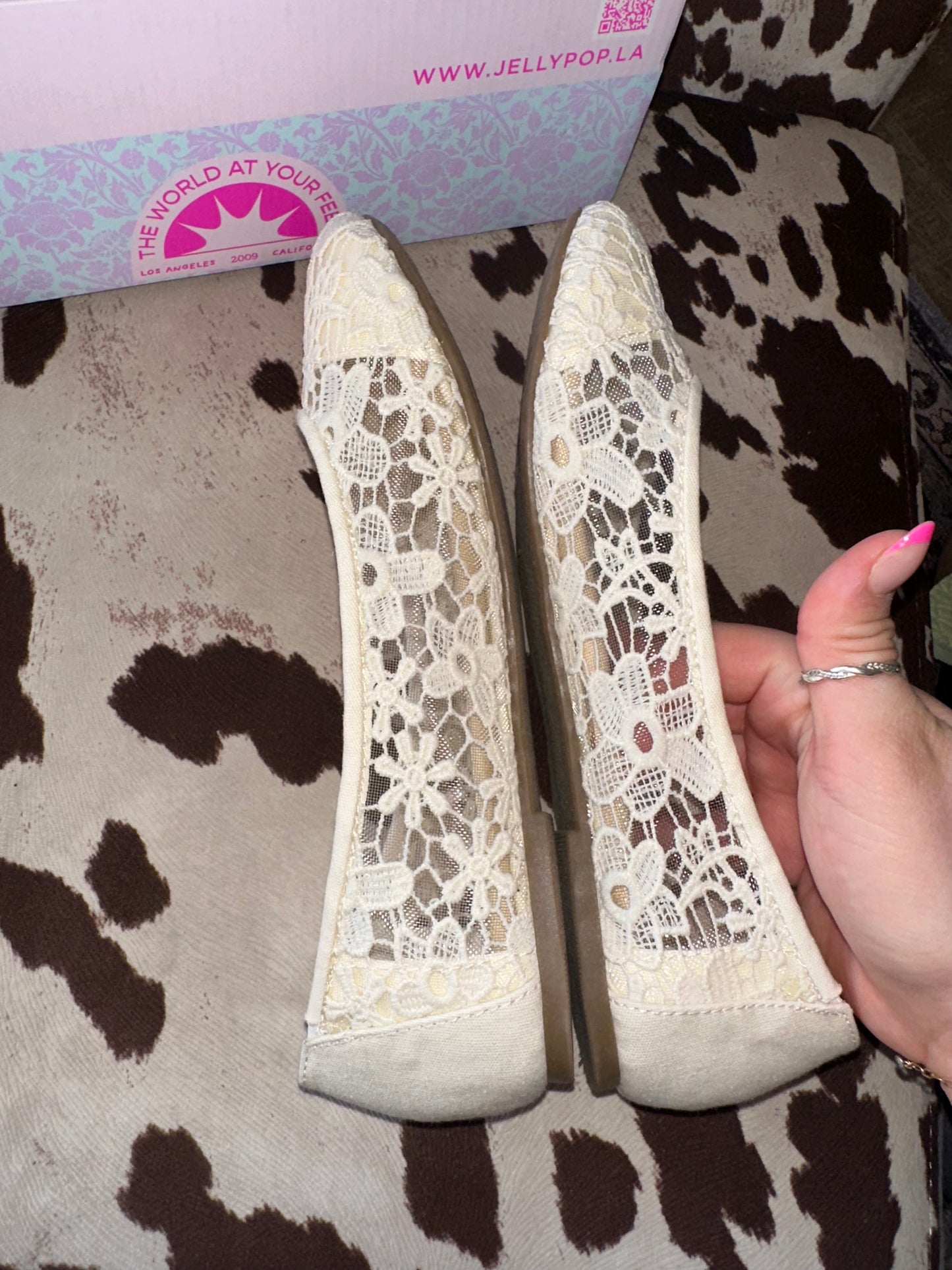 Jellypop (9) Off White Floral Lace Slip On Flats