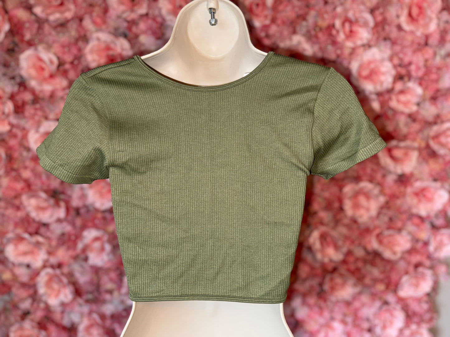 Aeropostale (Medium) Green Ribbed Super Cropped Tied Short Sleeve Top