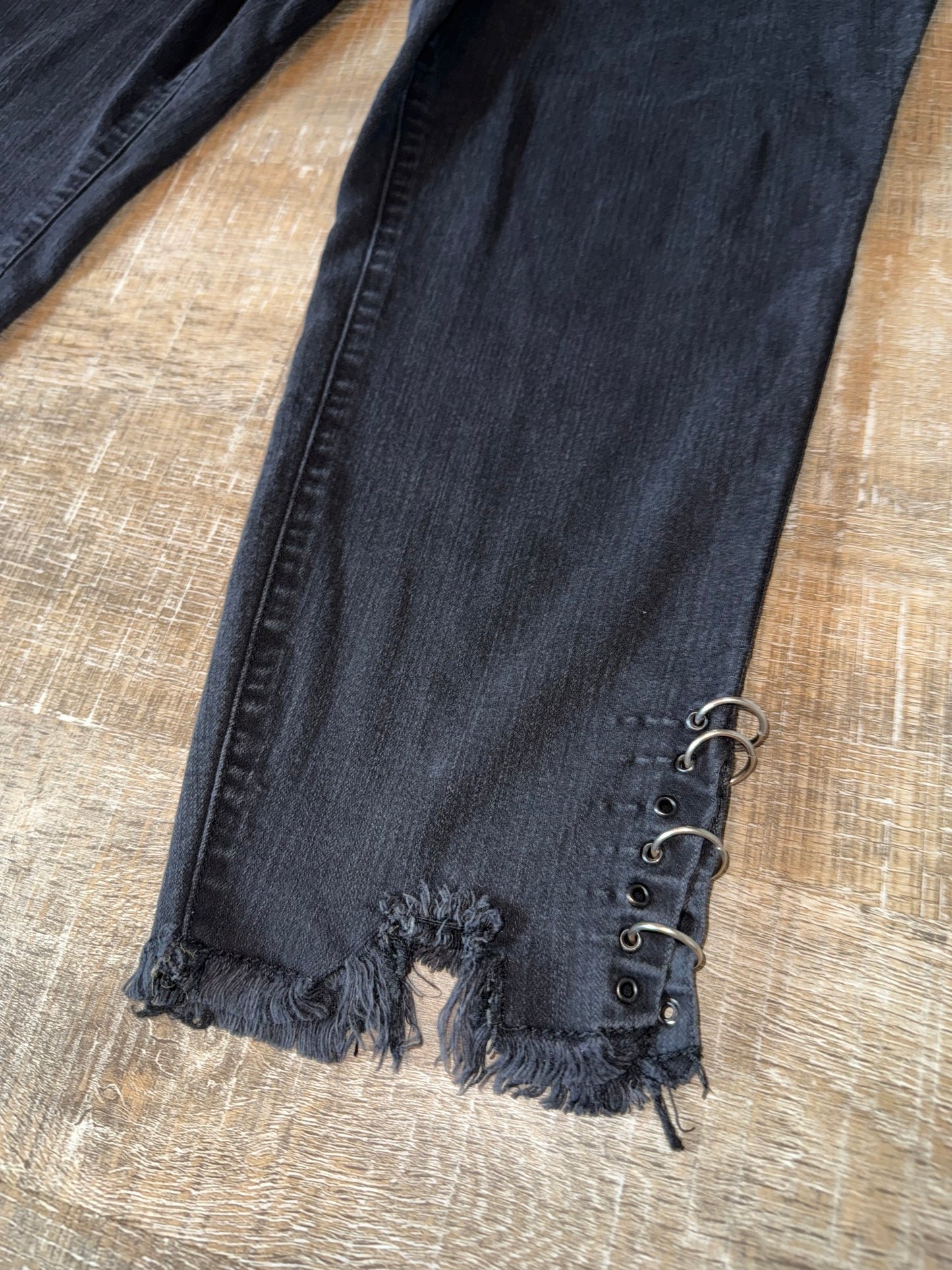 Torrid (20) Black Distressed Denim Cropped Jeans with Silver Chain