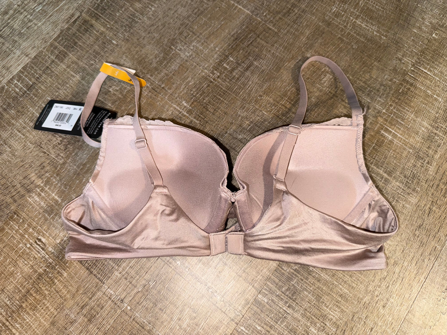 NWT Maidenform (36A) Brand New Neutral Lace Lift Bra