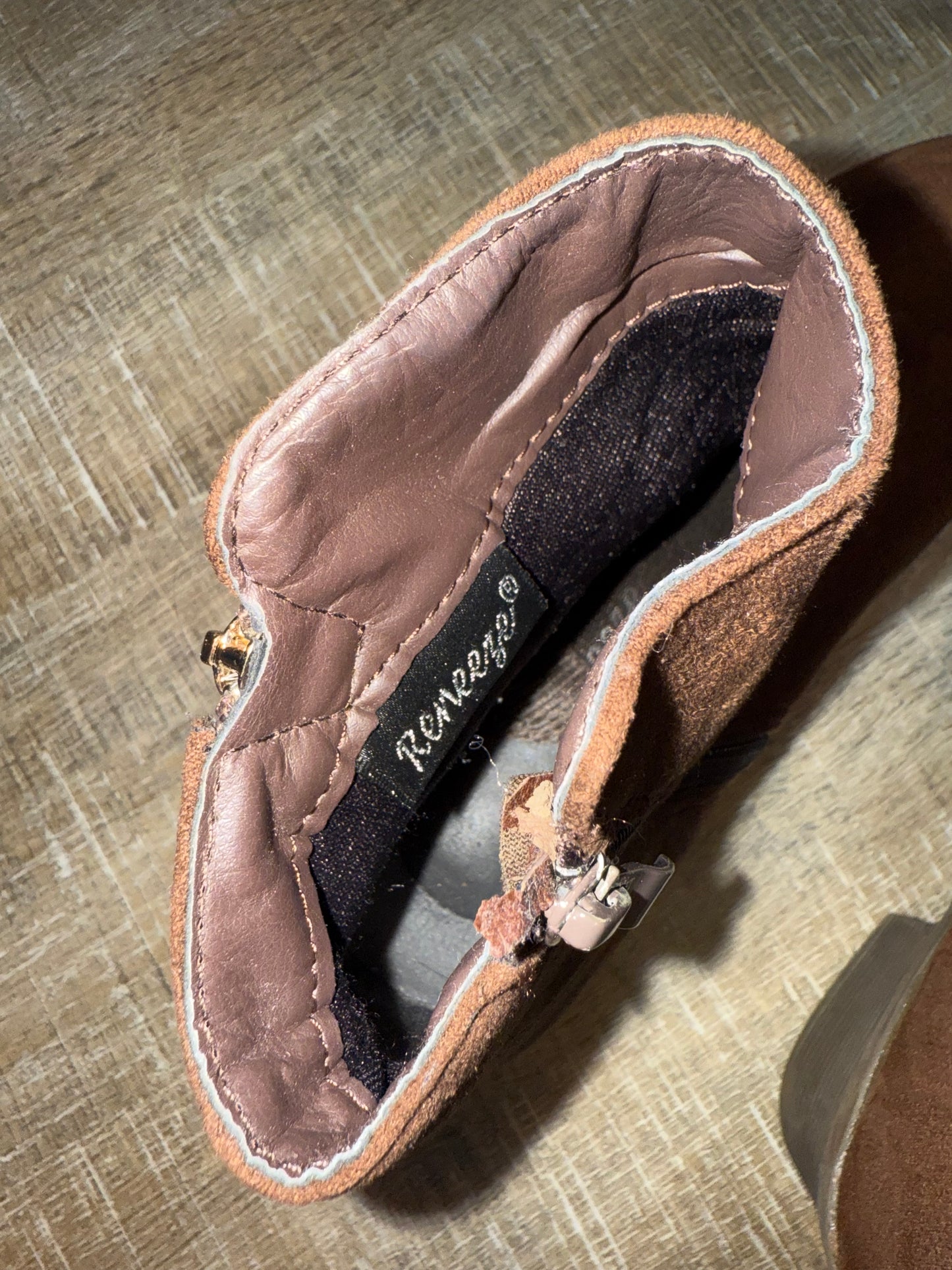 Reneeze (8) Brown Ankle Boots