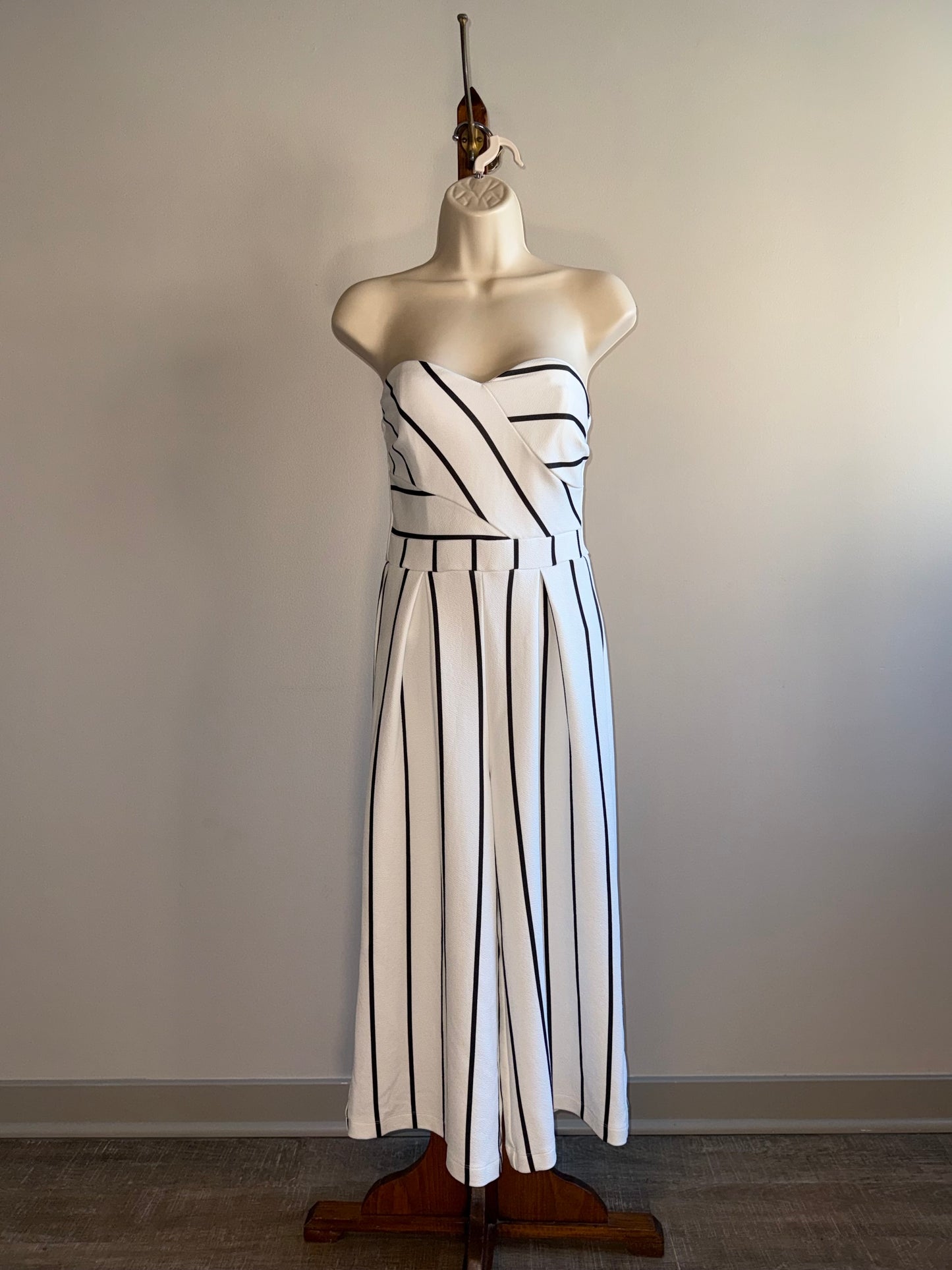 Venus (XS) Black & White Strapless Jumpsuit