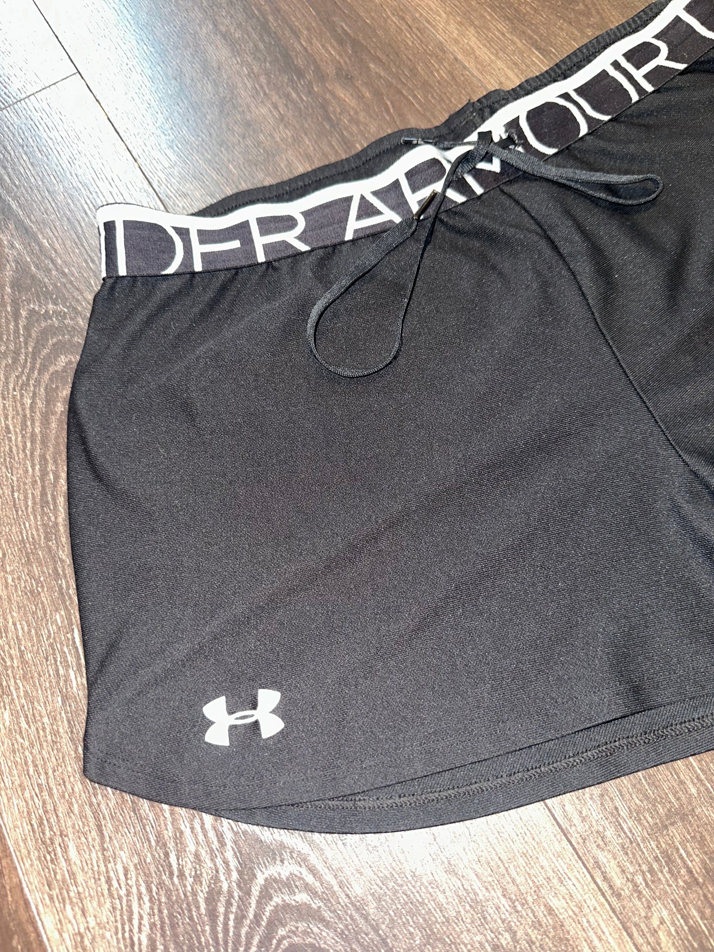 Under Armour (Large) Black/White Sporty Shorts with Logo Waistband