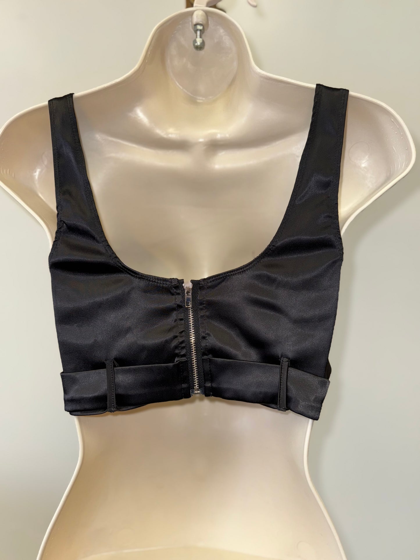 Fashion Nova (XS) Black Cropped Tank