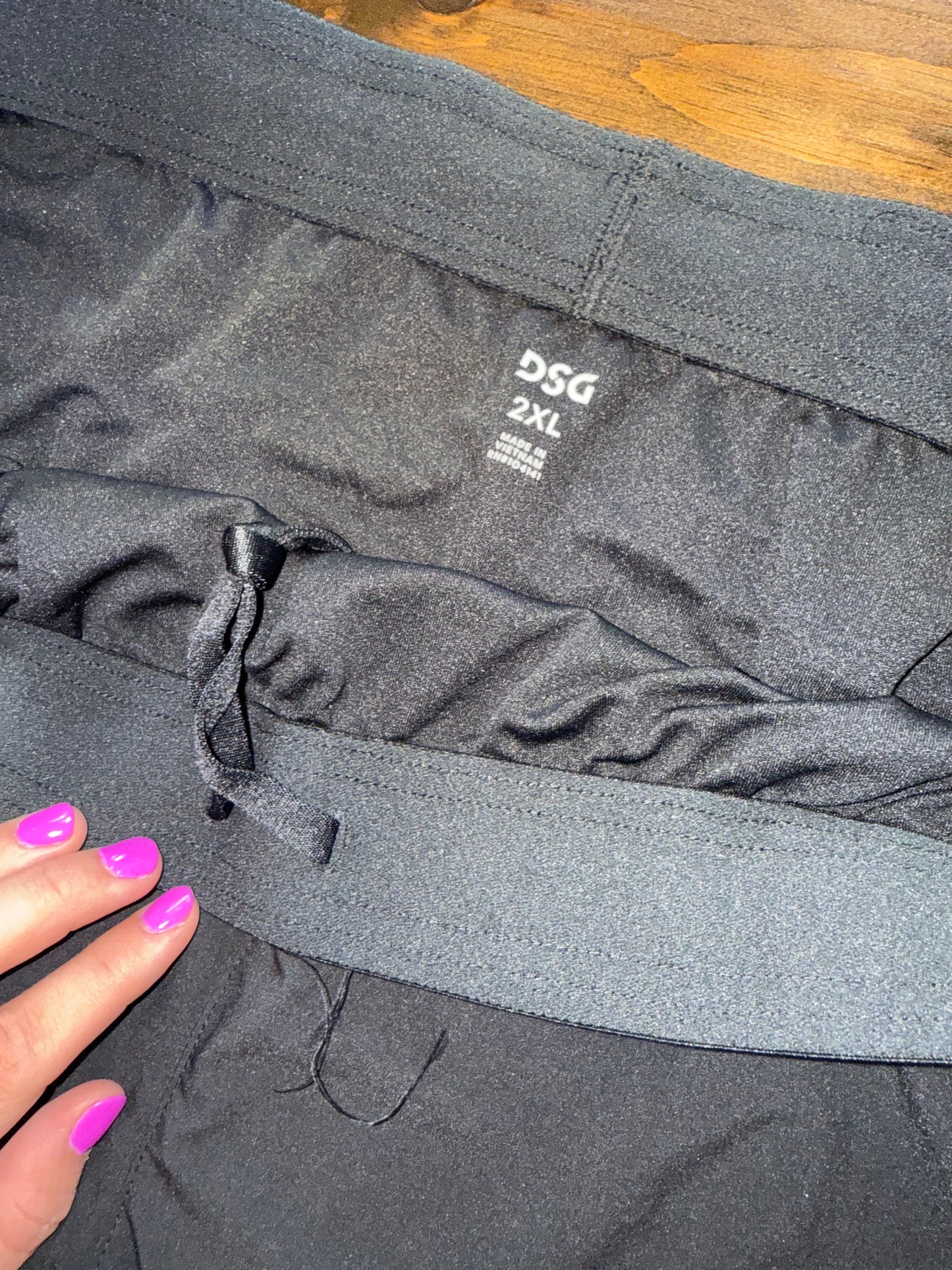NWT DSG (XXL) Brand Dark Grey 5" Inseam Athletic Fit Shorts
