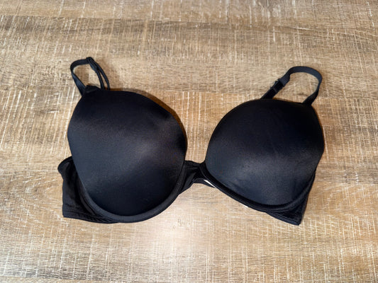 PINK Victoria's Secret (34D) Black Wear Everywhere Push Up Bra