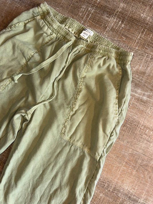 Billa bong (Medium) Green Jogger Pants