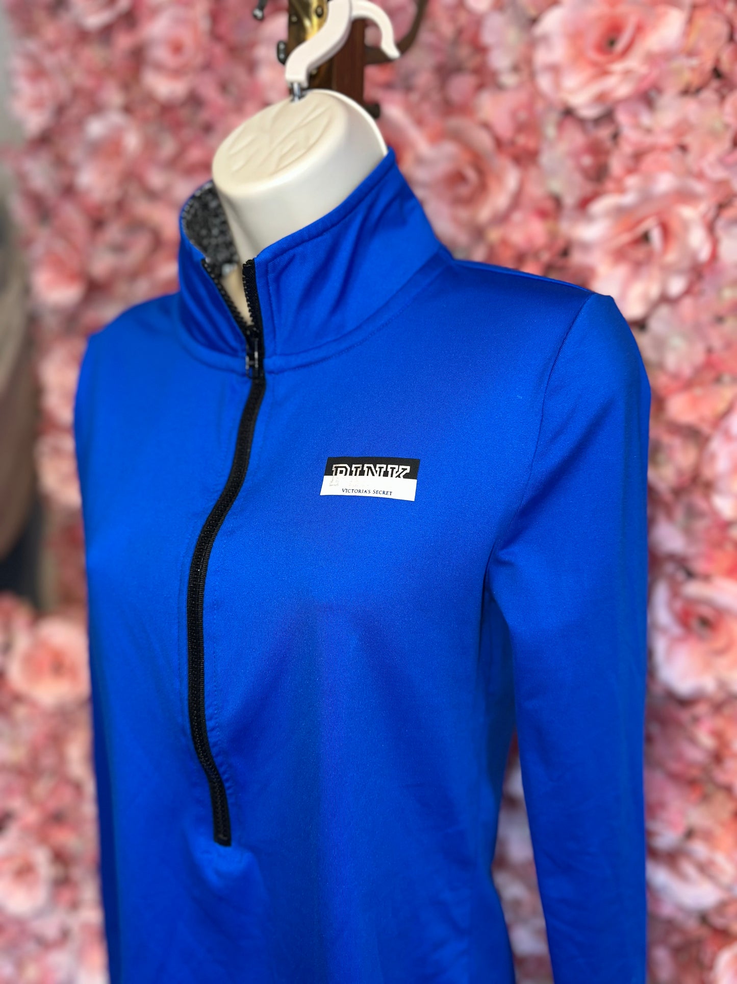 PINK VS Ultimate (Small) Blue Form Fitting 3/4 Zip Up Running Sweatshirt