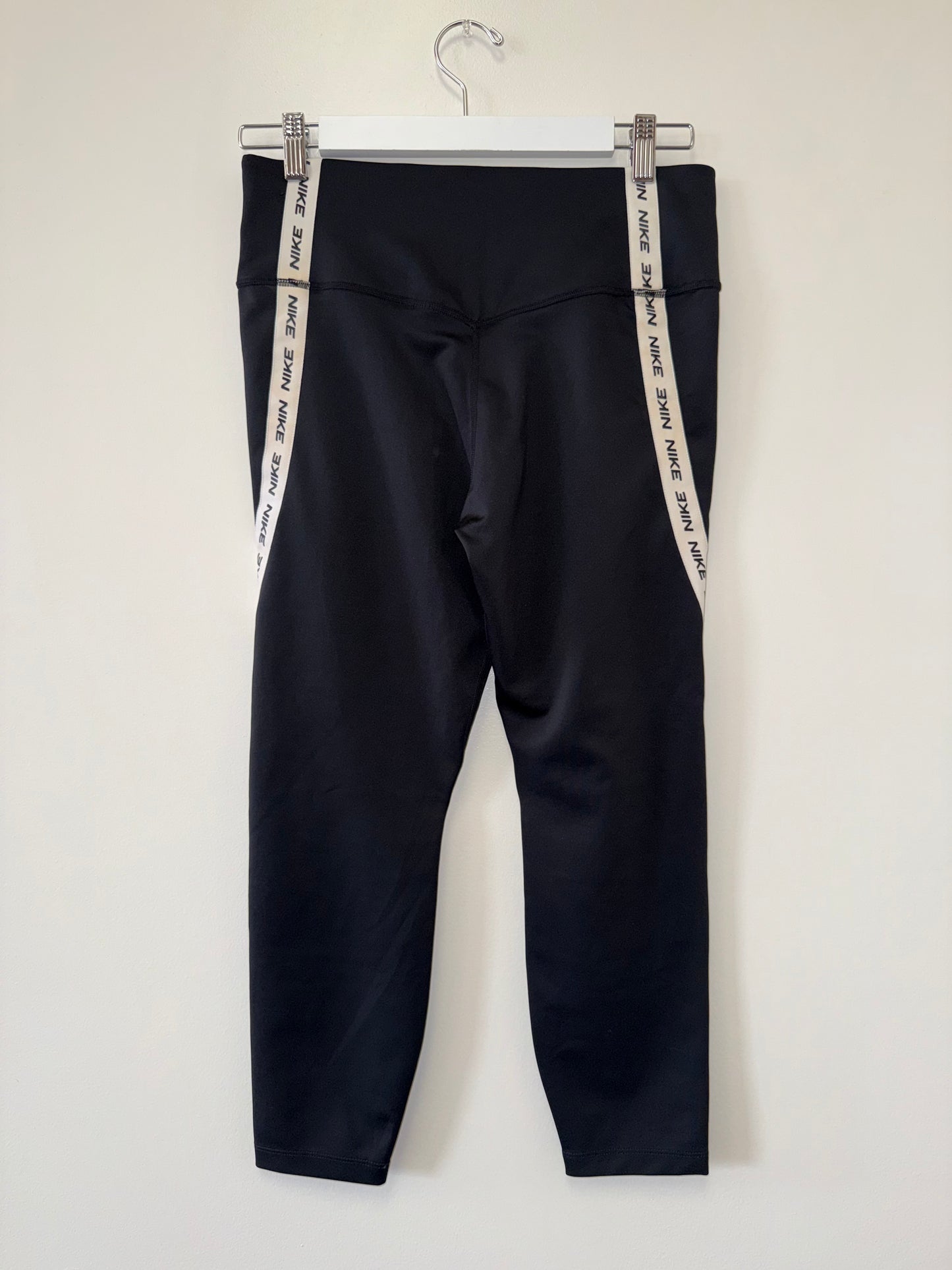 Nike (Large) Black and White Logo Pattern Dri Fit Leggings