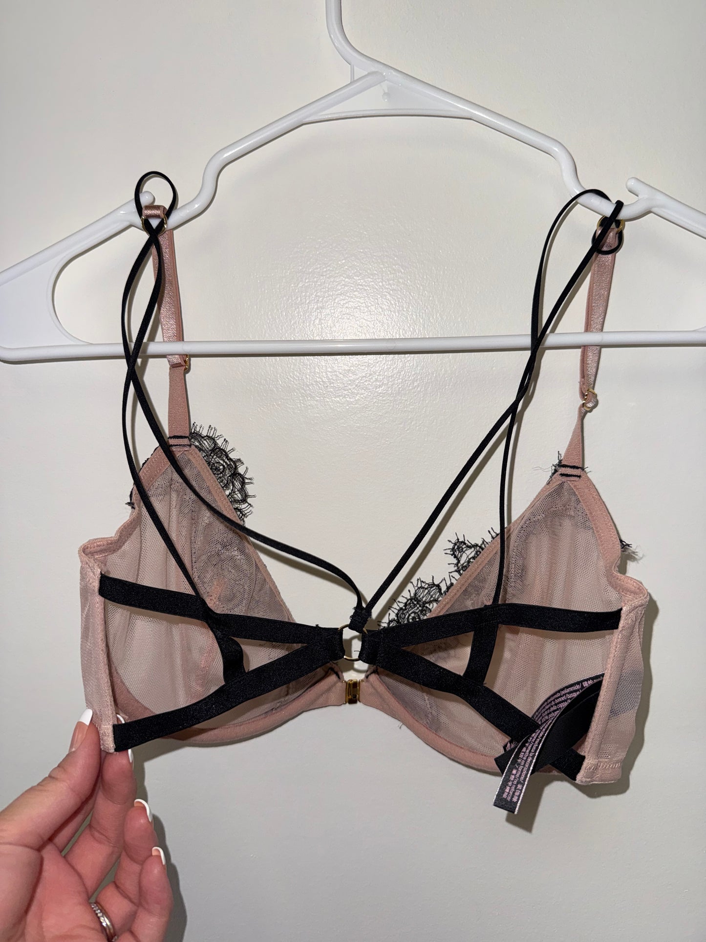 Victoria's Secret (34D) Black/Nude Lace/Sheer Very Sexy Low Cut Demi Bra
