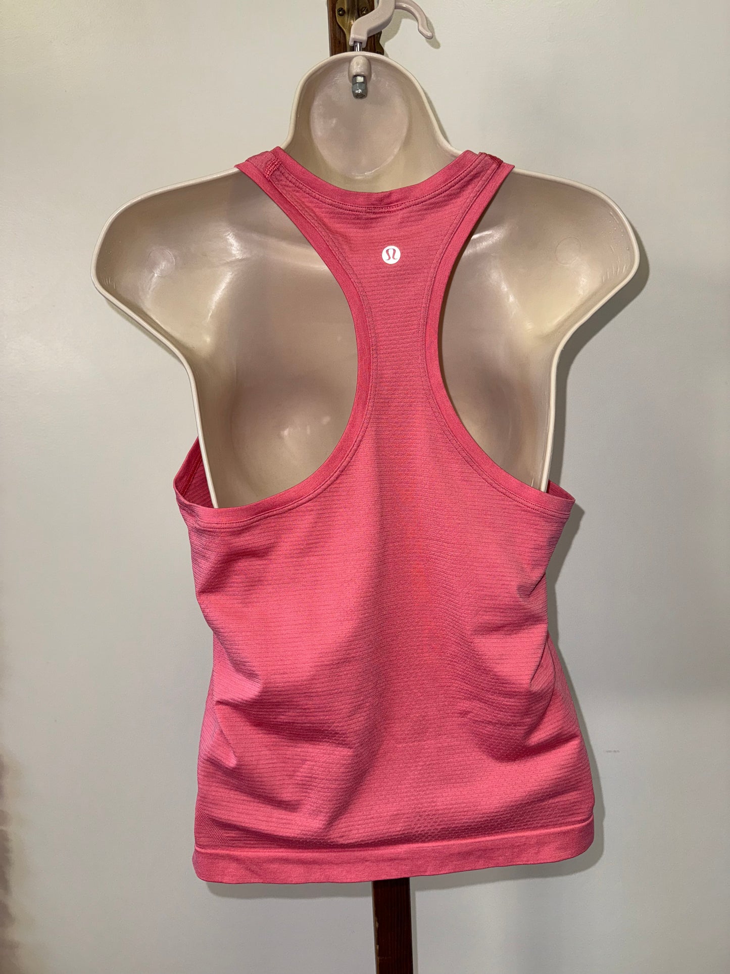 Lululemon (8) Pink Swiftly Racerback Tank Top