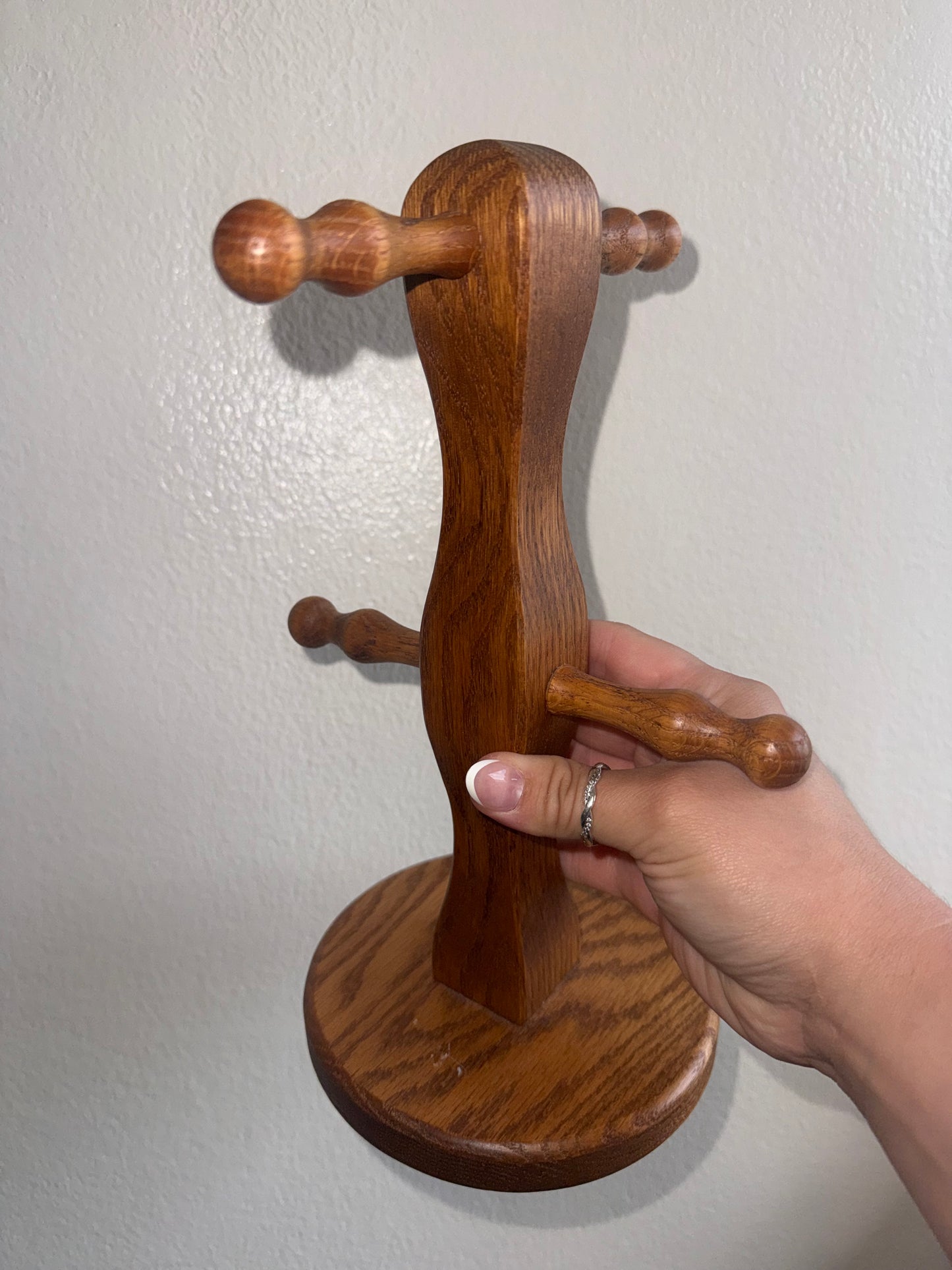 Vintage Brown Wooden Mug Tree Stand Holder