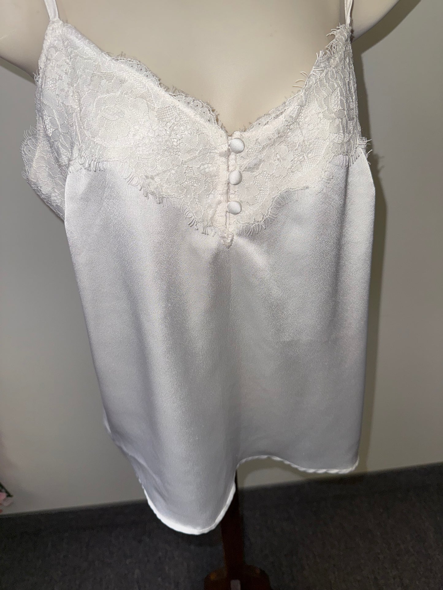 Abercrombie & Fitch (Medium) Off White Lace Buttoned Polyester Tank Top