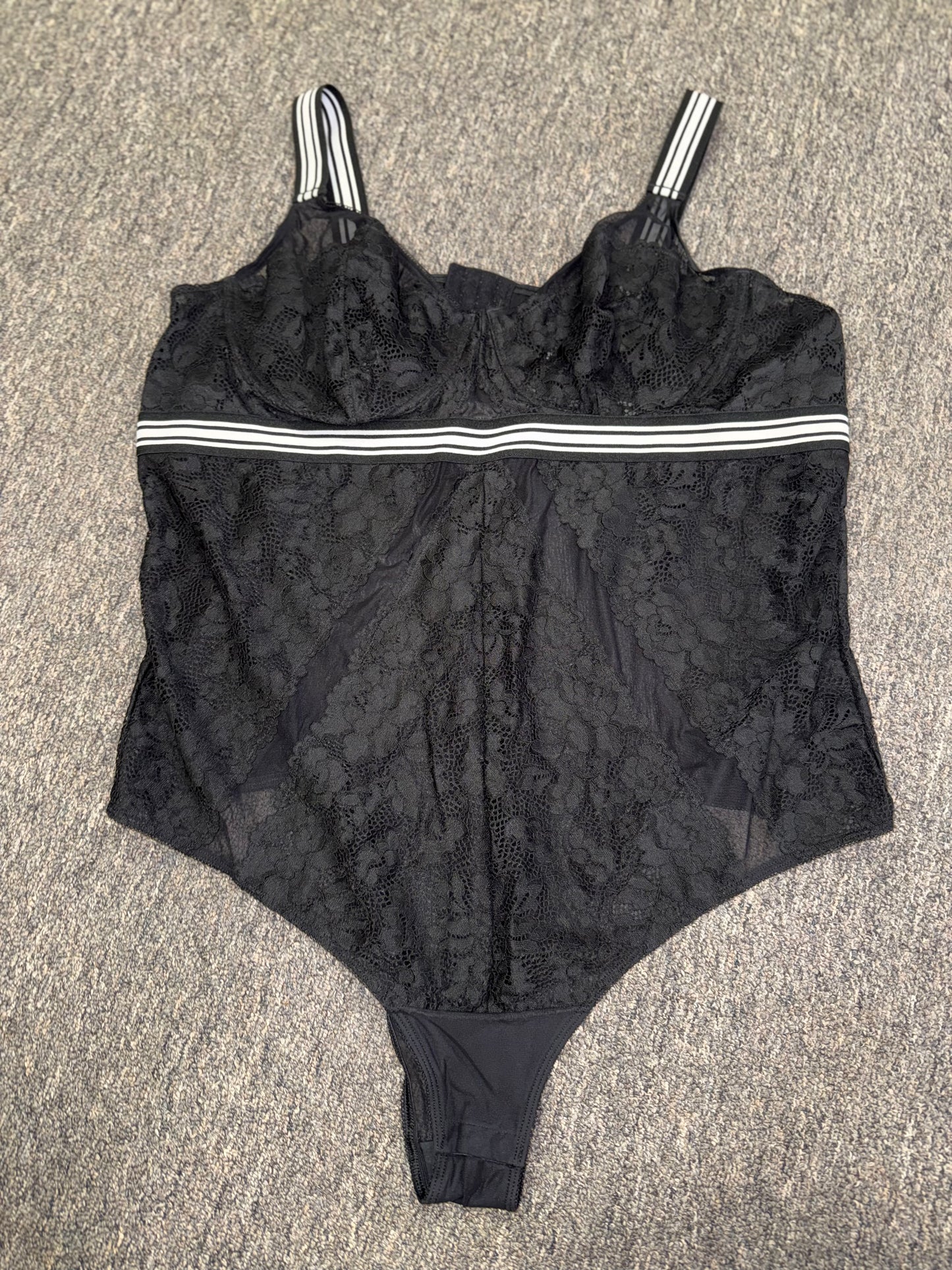 Torrid (3) Black and White Lace//Sheer Lingerie Bodysuit