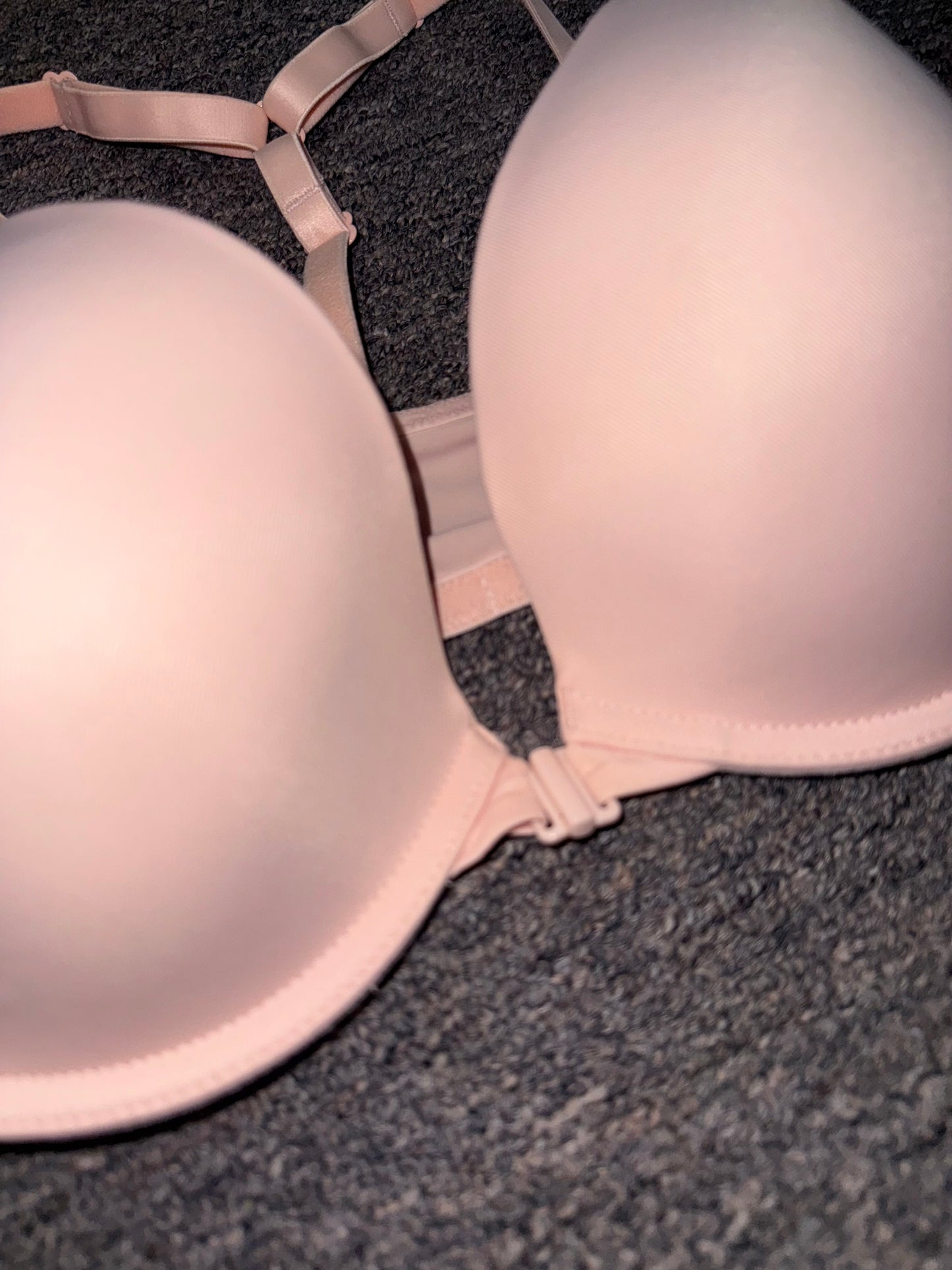 PINK Victoria's Secret (32DD) Pink Wear Everywhere Lightly Lined Bra