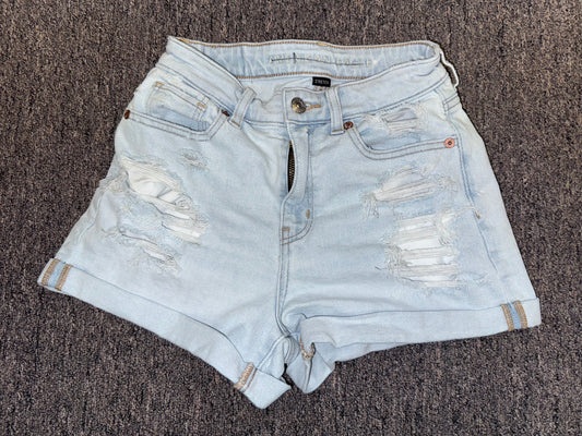 American Eagle (0) Light Wash Distressed Denim Mom Jean Shorts