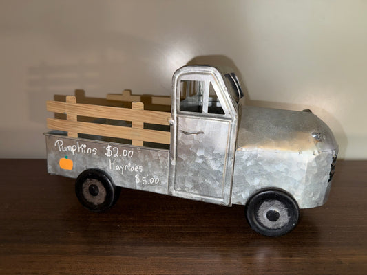 Metal Fall Pickup Truck