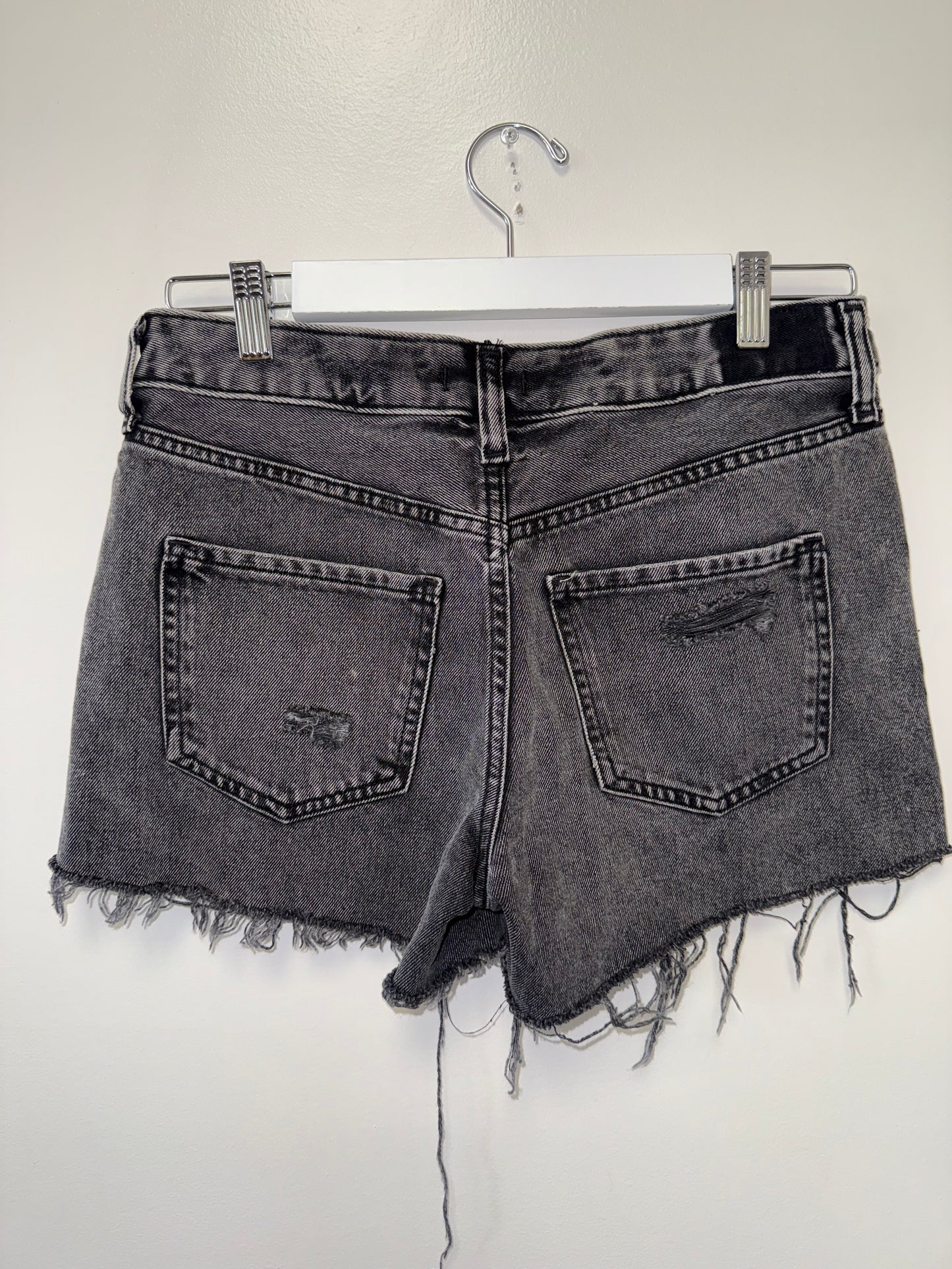 Express (2) Black Distressed Denim Low Rise Boyfriend Midi Jean Shorts
