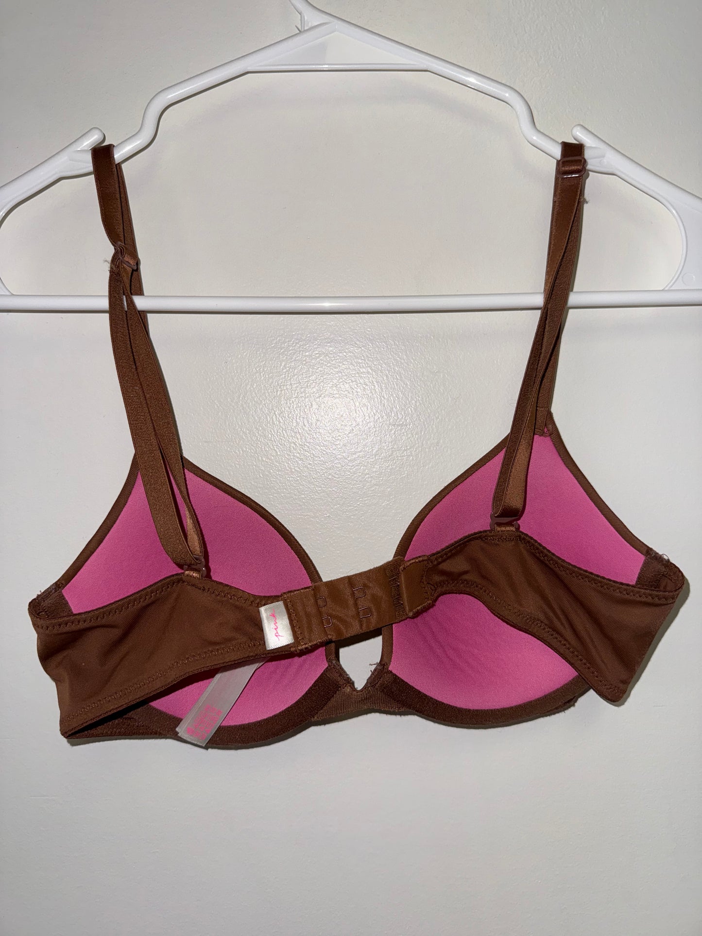 PINK Victoria's Secret (32A) Brown Wear Everywhere T-Shirt Lightly Lined Bra