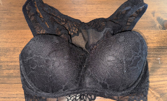 PINK Victoria’s Secret (Small) Black Lace Padded Bralette