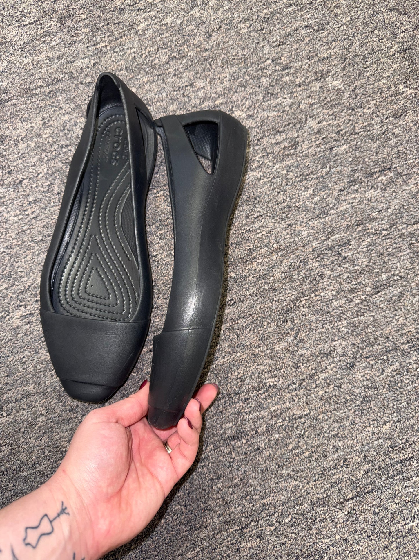 Crocs (10) Black Iconic Comfort Slip On Flats