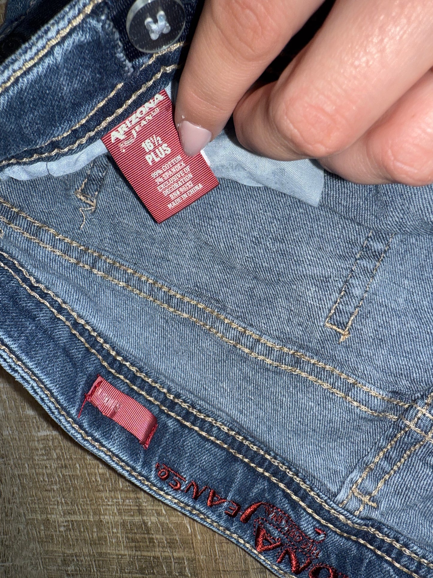 Arizona (16 1/2 Plus Juniors) Slim Fit Denim Jean Shorts