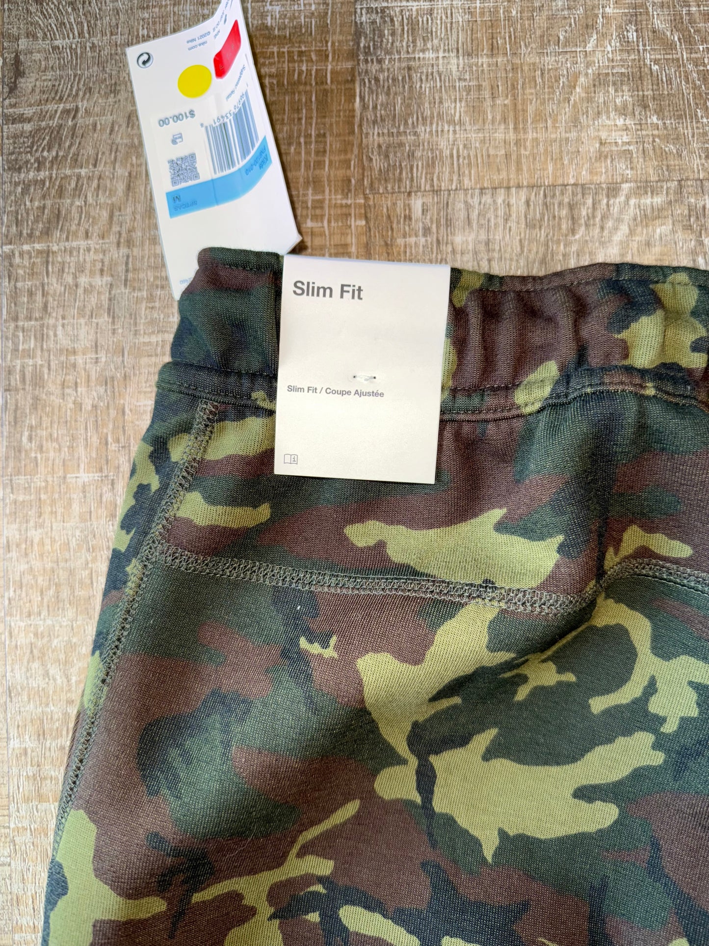NWT Nike (Boys Medium) Brand New Green Camo Slim Fit Joggers