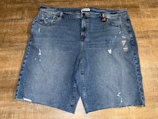 NWT Lane Bryant (22) Denim Flex Magic Waistband Mid Rise Boyfriend Bermuda Short