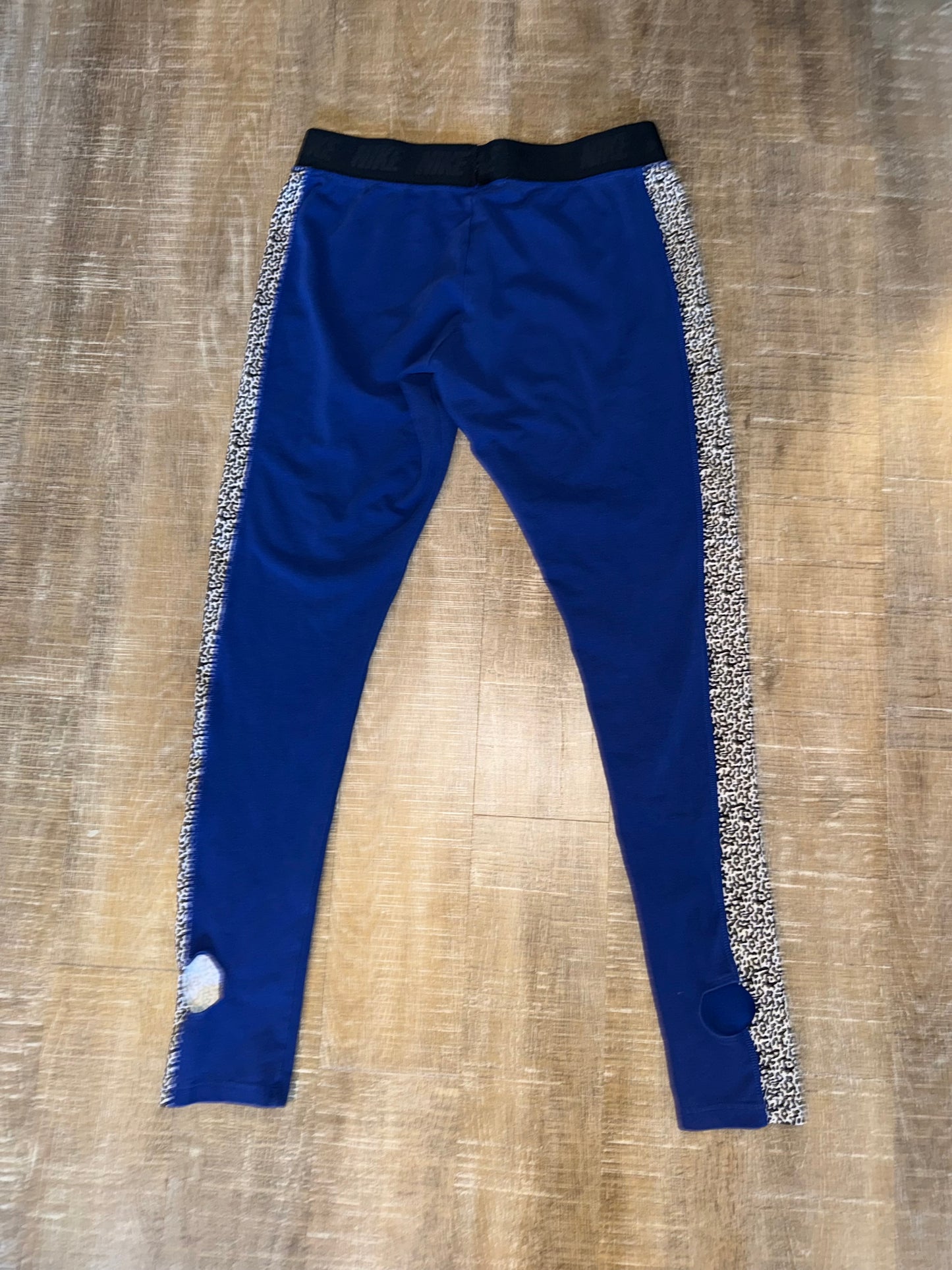 Nike (XL) Blue Leg-A-See Leggings with Spec Pattern Sides