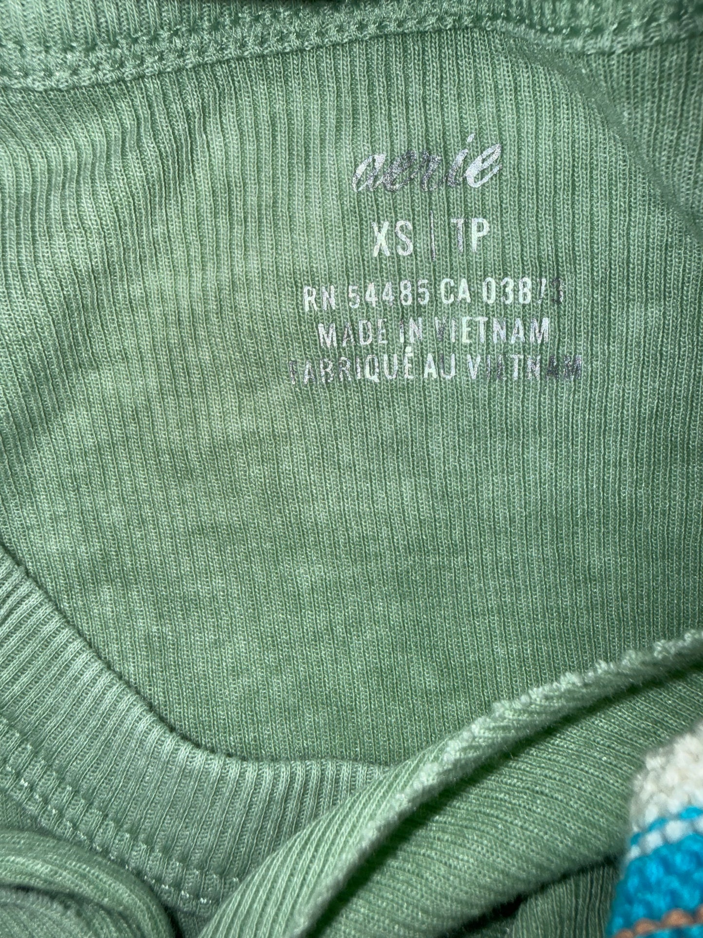 Aerie (XS) Light Green Lightly Ribbed Cropped Tank with Tied Hem