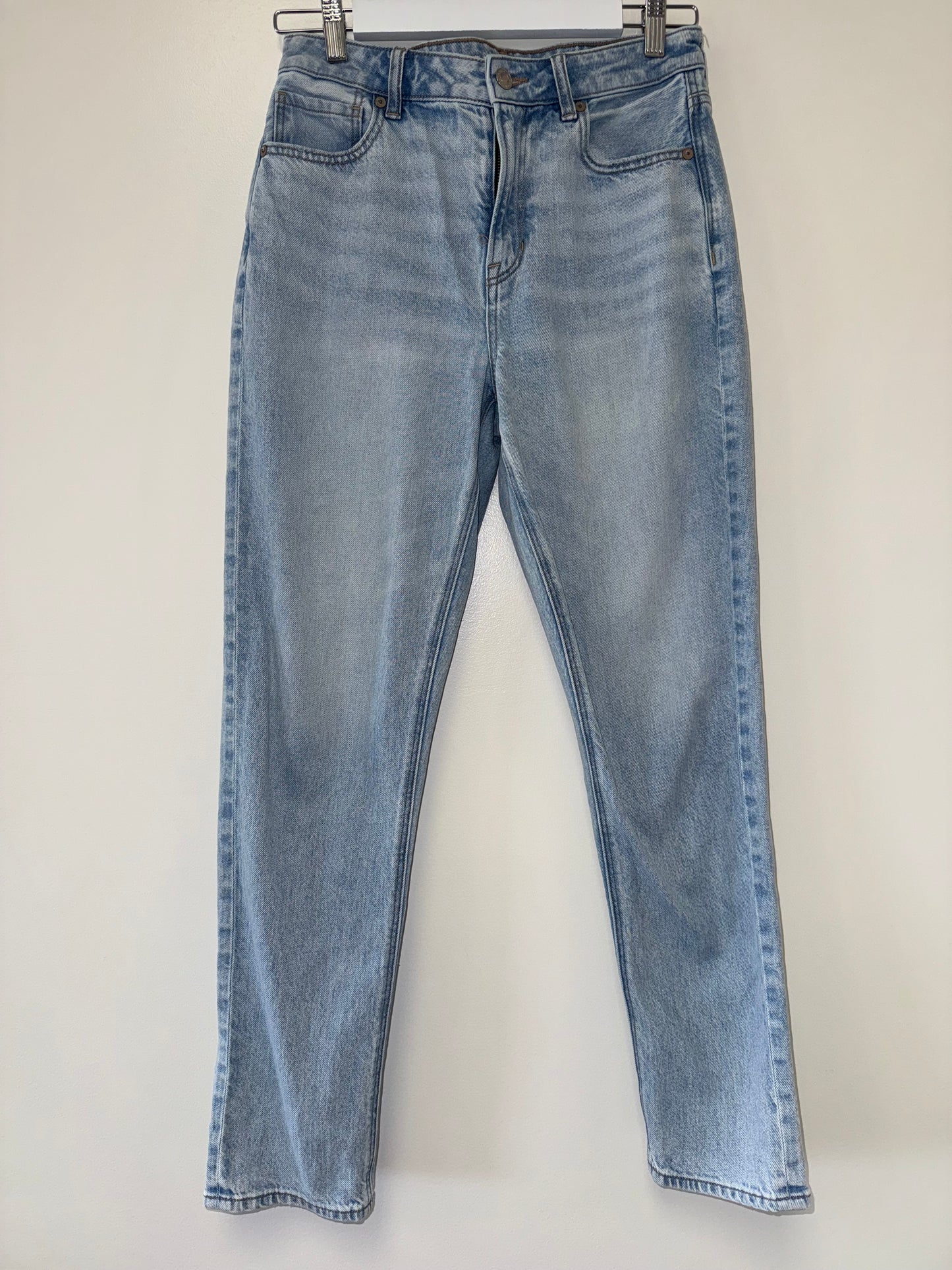 American Eagle (6) Strigid Denim Mom Jeans