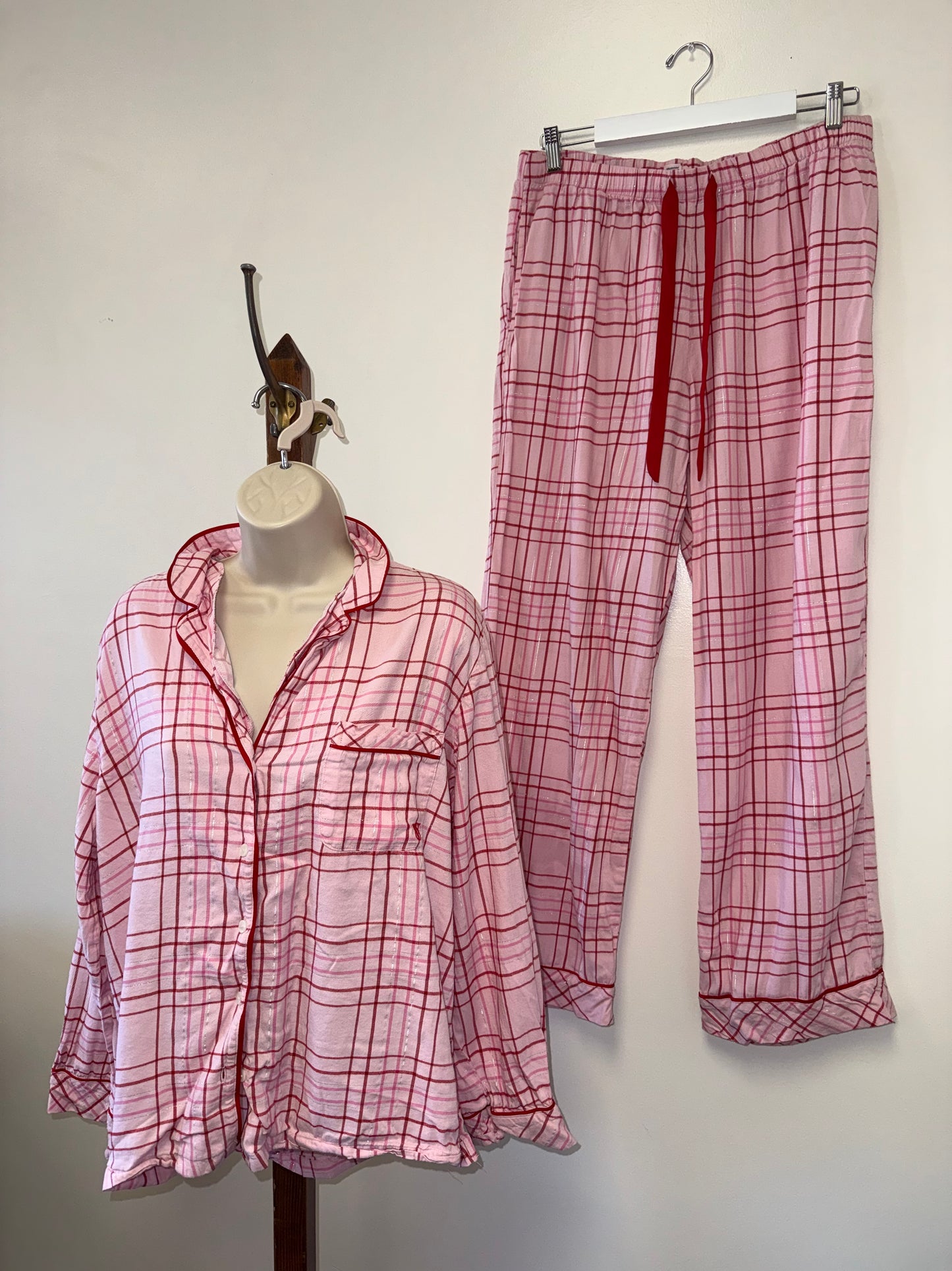 Victoria's Secret (Large) Pink & Red Plaid Sleep Pajama Set