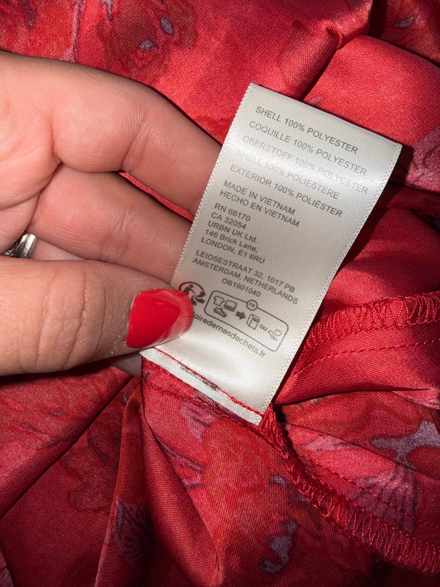 NWT Free People (M) Brand New Red Satin Off-Shoulder Blouse w/ Subtle Flowers