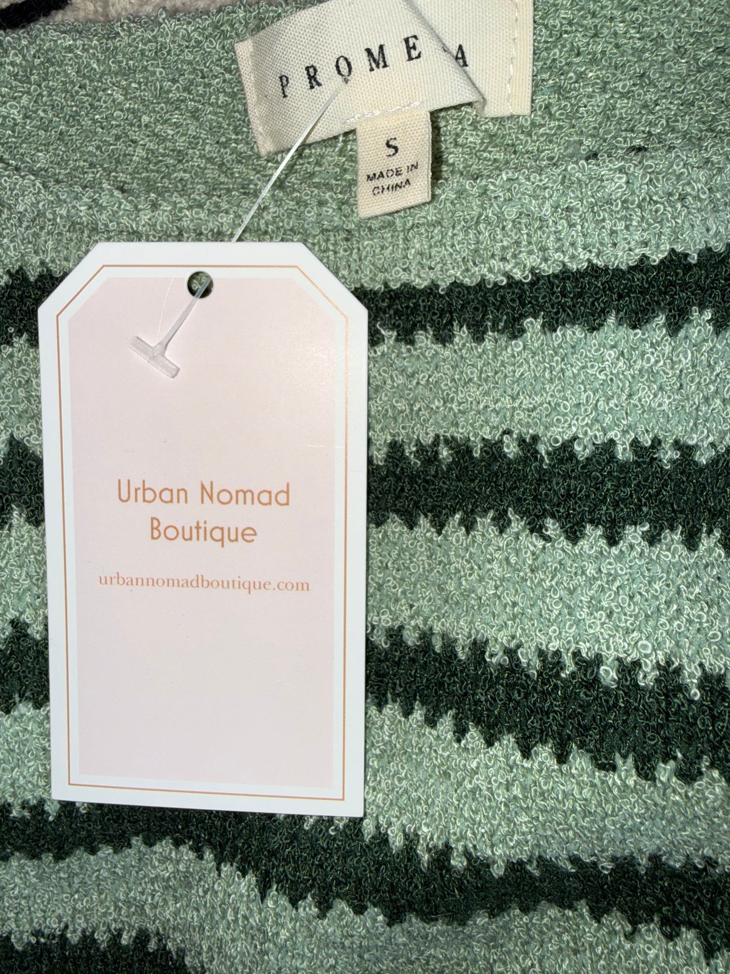 NWT Promesa (Small) Brand New Green Striped Soft Knit Sweater w/ Wide Sleeves