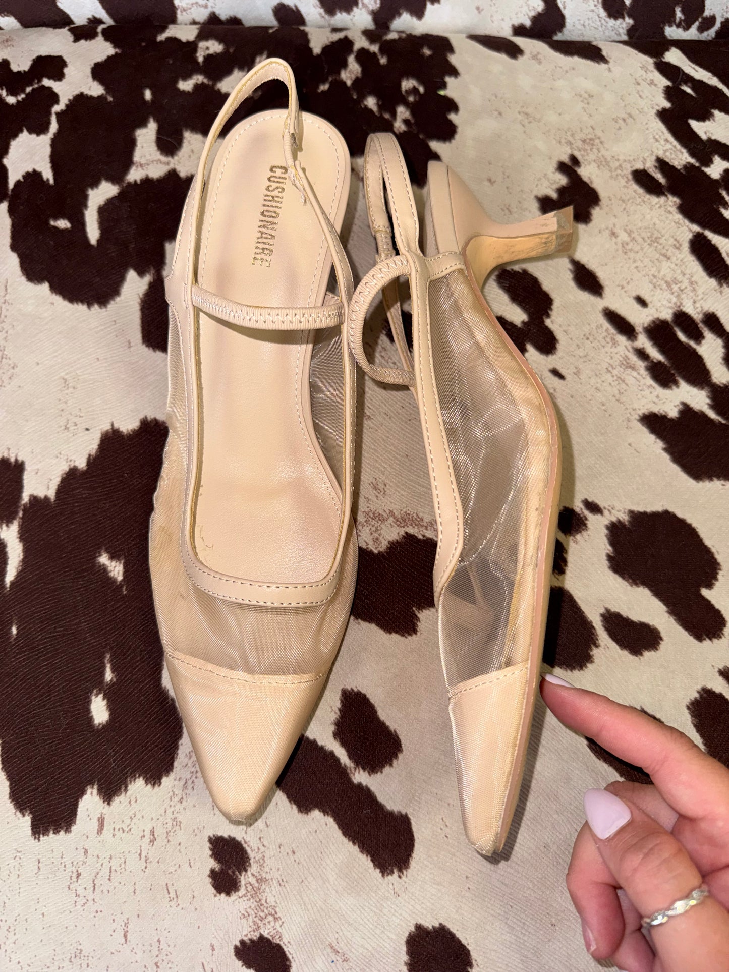 Cushionaire (8W) Nude Pointed Toe Mesh Slingback Kitten Heels