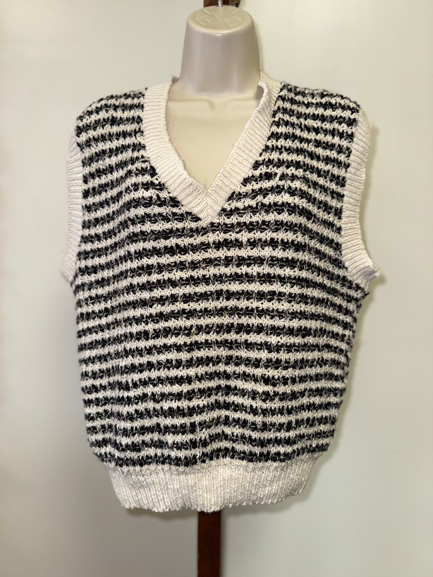 Tony Lambert (Large) Vintage Neutral Striped V-Neck Sleeveless Knit Sweater Vest