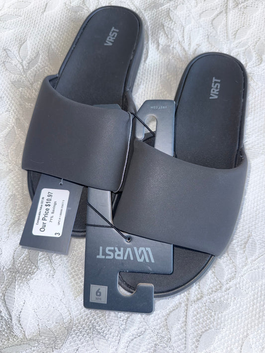 NWT VRST (9) Brand New Grey Slip on Sandals