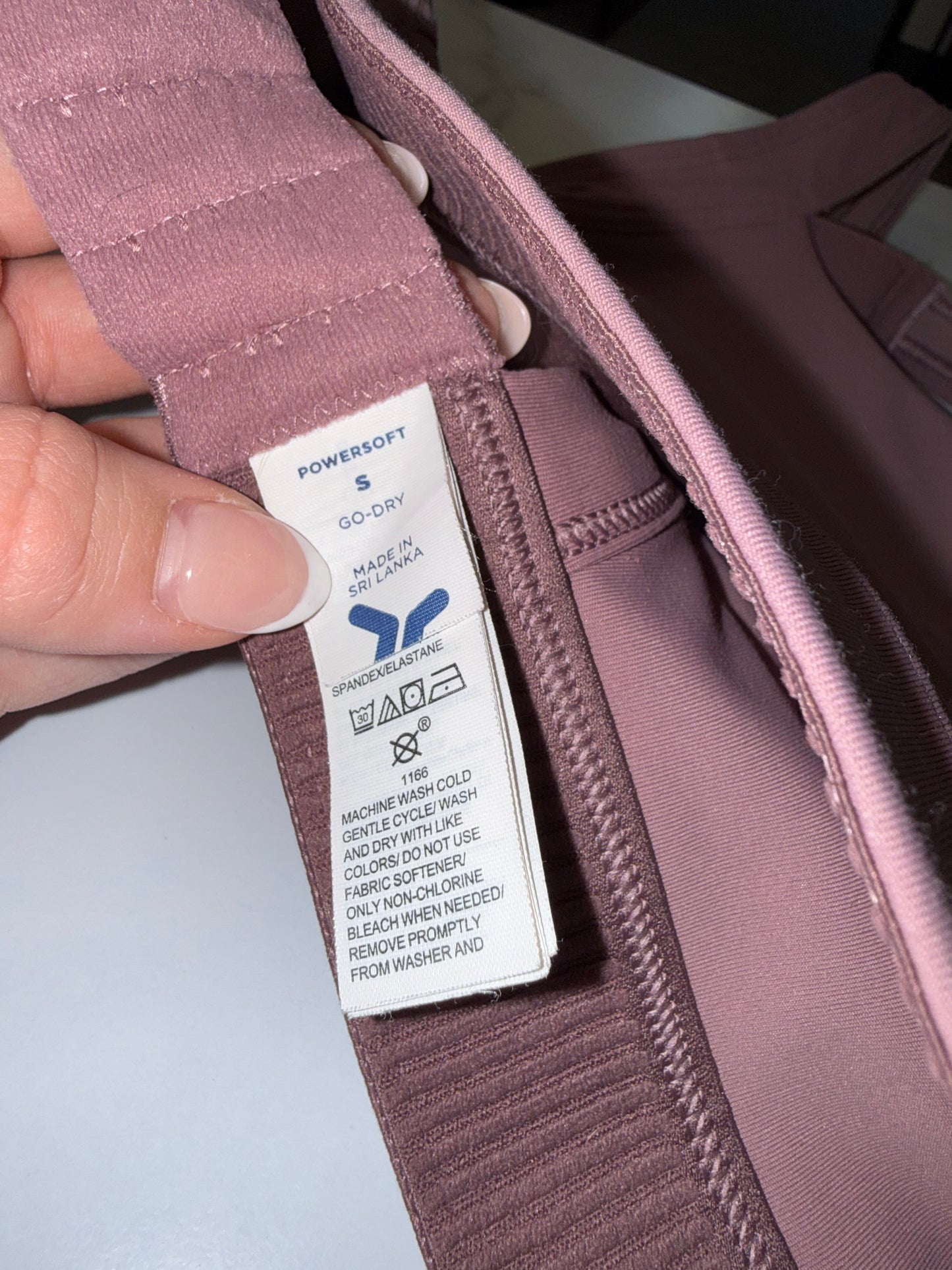 Old Navy (Small) Blush Powersoft Go Dry Sports Bra