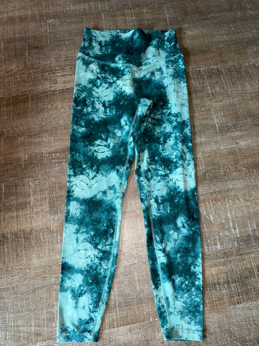 Old Navy Active (Small) Blue Tie Dye Extra High Rise Powerchill Go Dry Leggings