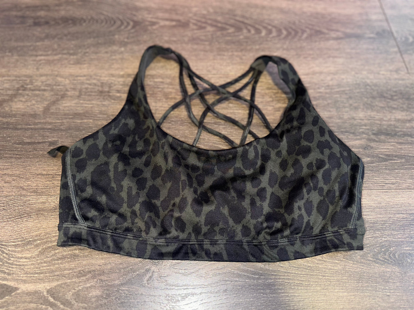 Victoria's Secret (Large) Black/Green Cheetah Print Incredibly Strappy Bralette