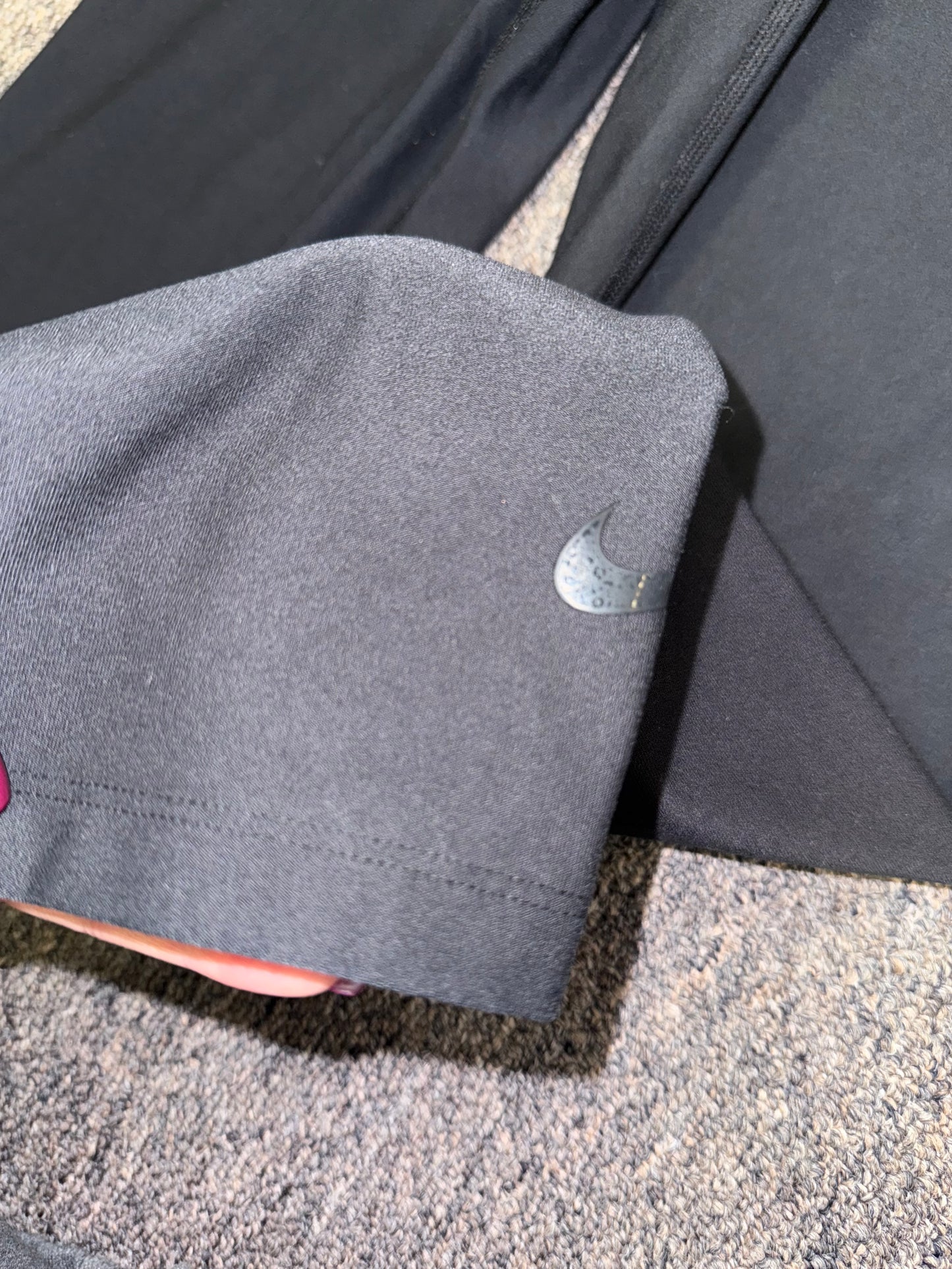 Nike (Medium) Black Capris Dri-Fit Leggings