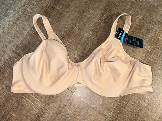 NWT Bali (44C) Brand New Tan Bra