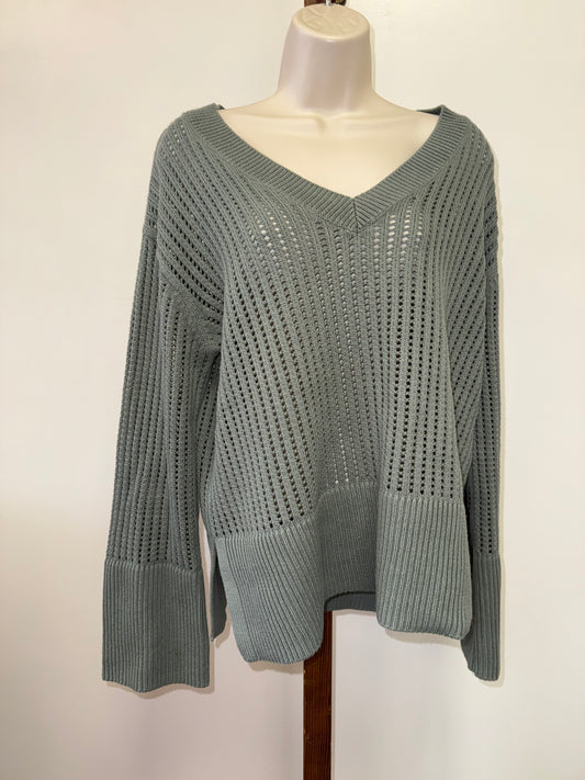 Gap (Small) Green Knit Sweater with Wide Ribbed Sleeves & He